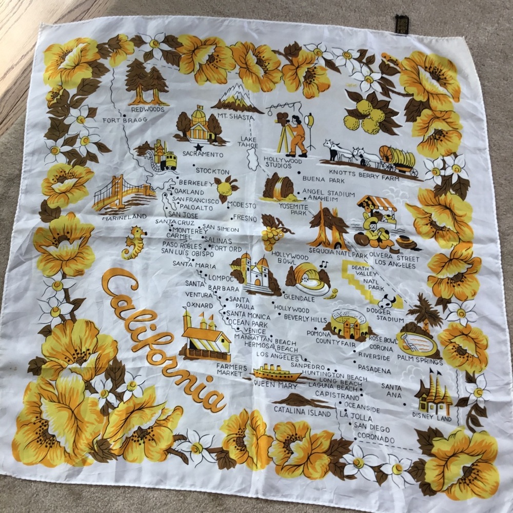 Vintage novelty scarf map pf California